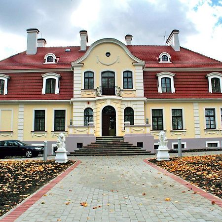 Sventes Muiza Hotel Exterior photo